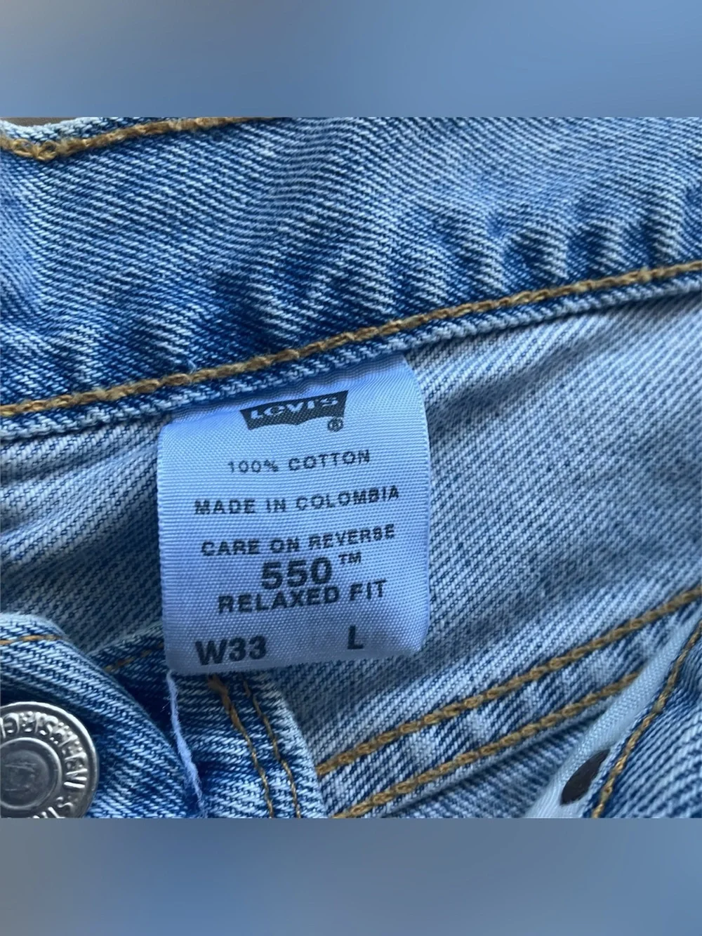 Vintage Y2K Levi’s denim shorts 31 jorts VTG blue denim Columbia 2000s